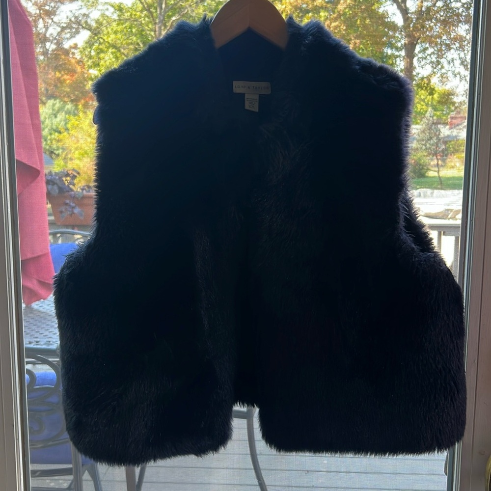 Faux fur vest